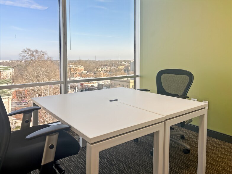 More Photos Of 1 W Court Sq, Decatur Coworking Space