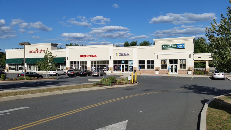 Primary Photo Of 396 Cromwell Ave, Rocky Hill Freestanding For Lease