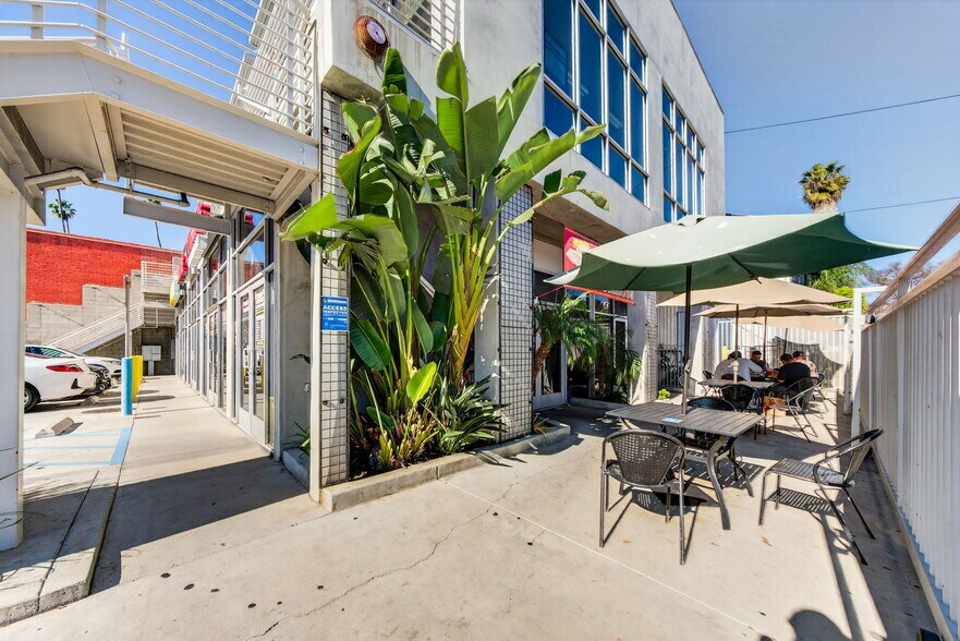 More Photos Of 6115 Santa Monica Blvd, Los Angeles Storefront Retail Office For Lease