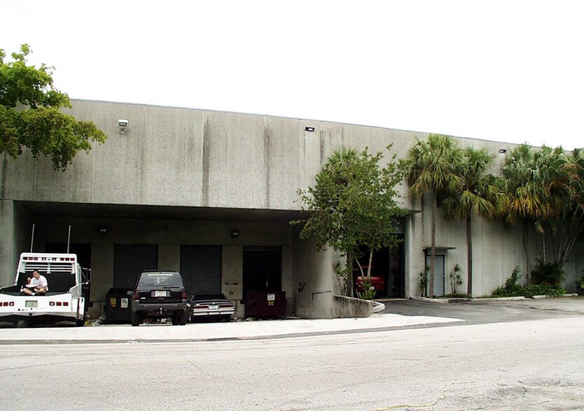 More Photos Of 901-999 NW 10th Ter, Fort Lauderdale Warehouse For Lease