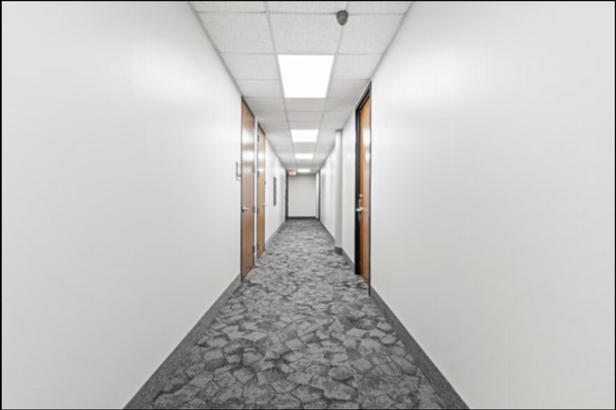 More Photos Of 1200 W Walnut Hill Ln, Irving Office For Lease