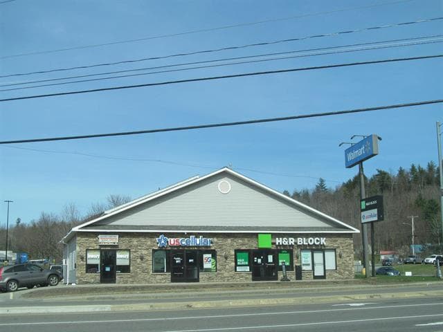 More Photos Of 126 Washington St, Claremont Storefront For Lease