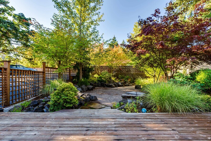 More Photos Of 5477 Donald St, Eugene Apartments For Sale