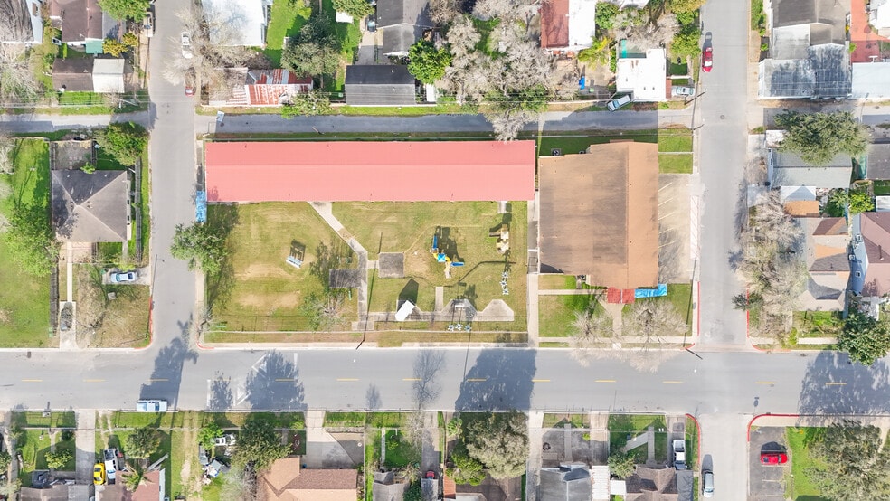 More Photos Of 624 E Saint Francis St, Brownsville Religious Facility For Sale