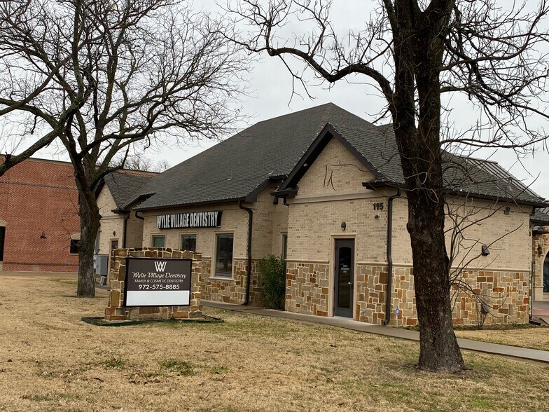 More Photos Of 115 S Birmingham St, Wylie Medical For Lease
