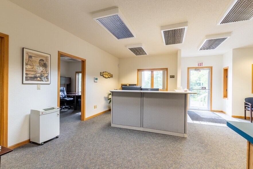 More Photos Of 226126 Hummingbird Rd, Wausau Medical For Sale