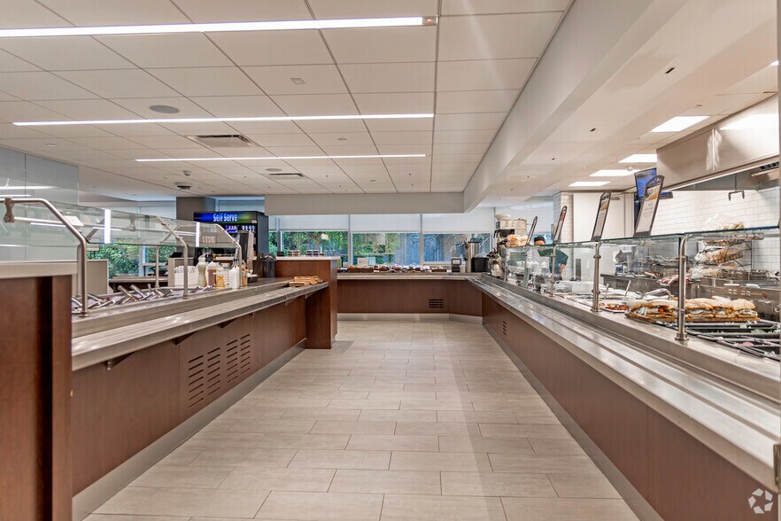 More Photos Of 500 Mamaroneck Ave, Harrison Office For Sale