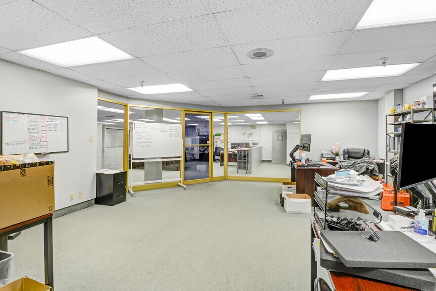 More Photos Of 401 W 4th St, San Bernardino Bank For Sale