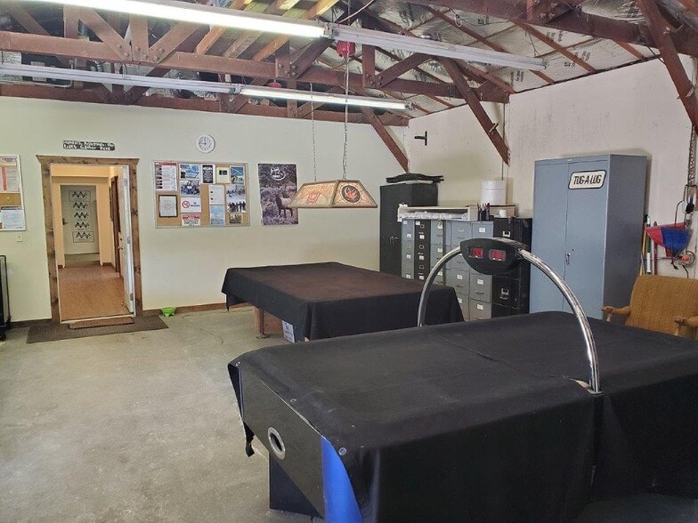 More Photos Of 41614 102nd St E, Palmdale Industrial For Lease