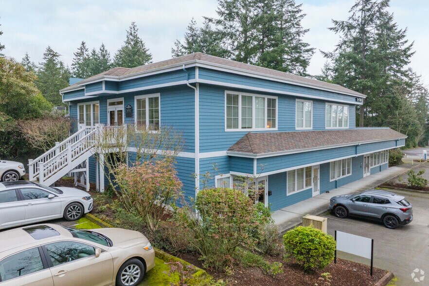 More Photos Of 5790 Soundview Dr, Gig Harbor Office For Lease