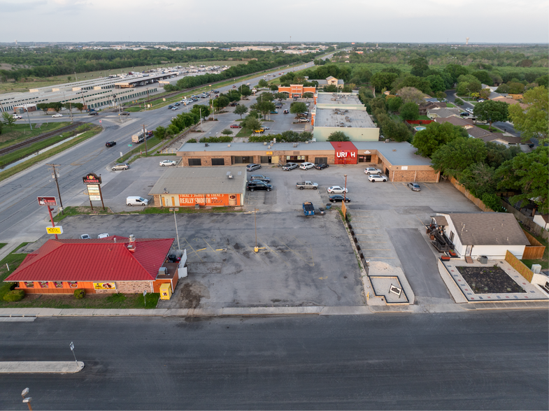 More Photos Of 1208-1218 FM 78, Schertz Freestanding For Lease