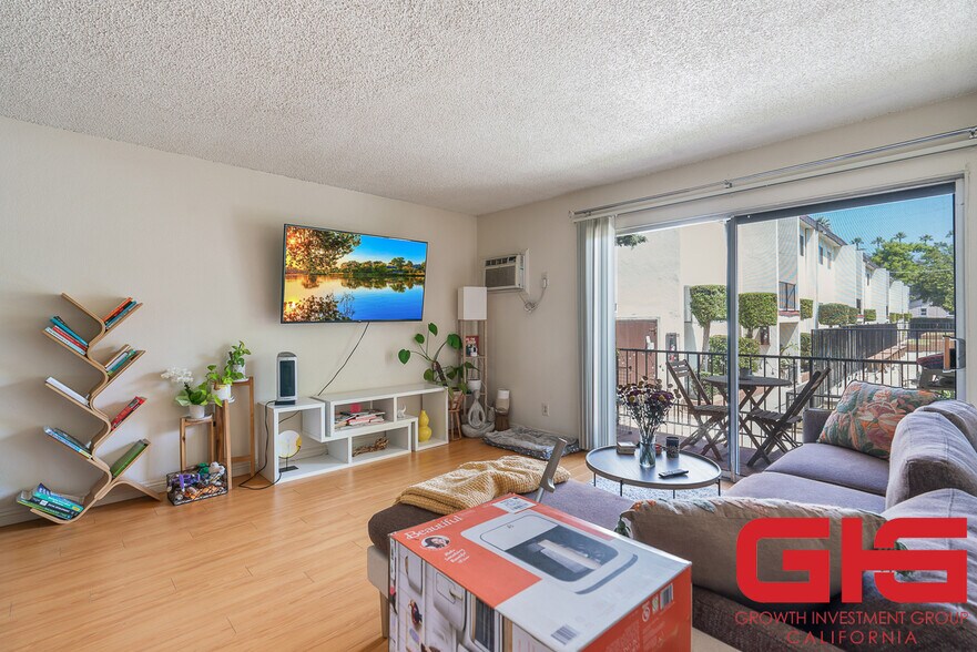 More Photos Of 820 N Raymond Ave, Pasadena Apartments For Sale