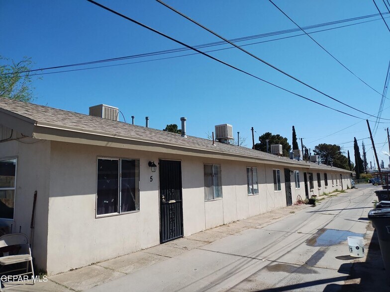 More Photos Of 187 N Awbrey St, El Paso Apartments For Sale