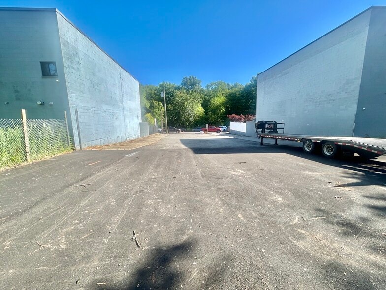 More Photos Of Lot 19 Storer Ave, Staten Island Land For Sale