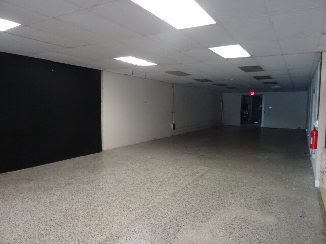 More Photos Of 118-124 N Main St, Spring Lake Storefront Retail Office For Sale