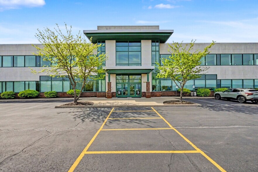 More Photos Of 72 Glenmaura National Blvd, Moosic Office For Lease