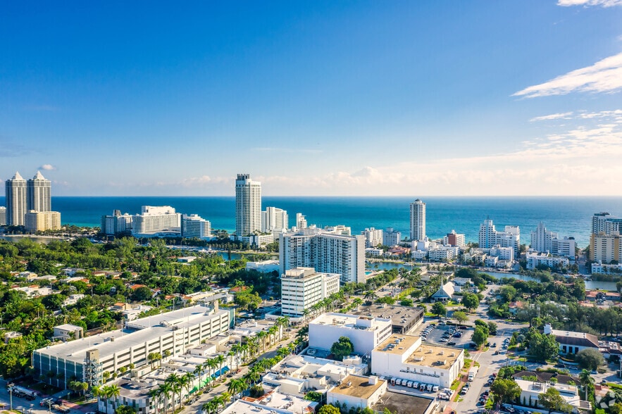 More Photos Of 400 Arthur Godfrey Rd, Miami Beach Medical For Lease