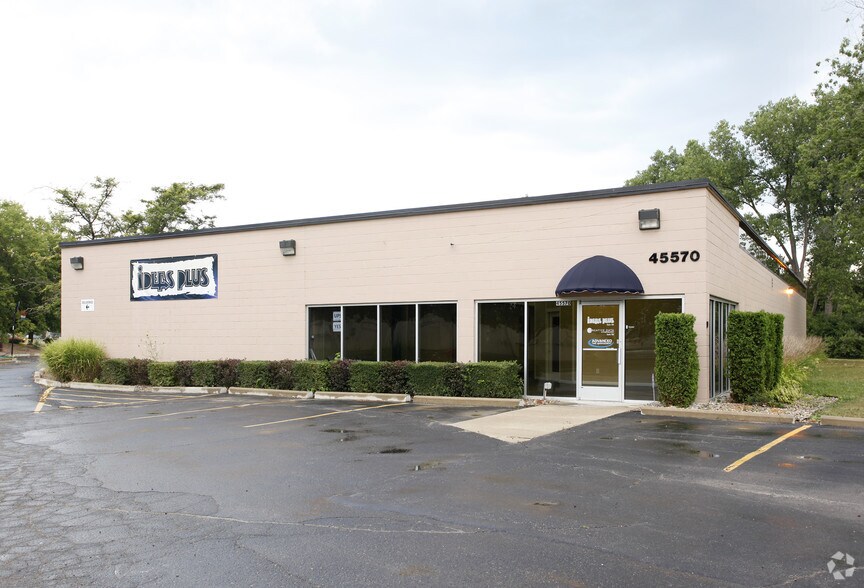 More Photos Of 45570 Maben Rd, Canton Freestanding For Lease