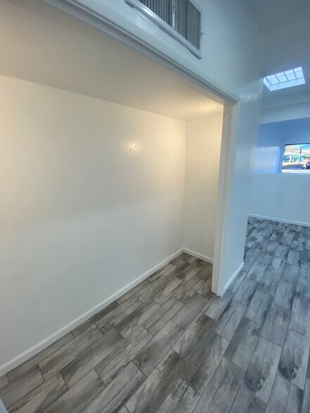 More Photos Of 1157-1197 E Fry Blvd, Sierra Vista Storefront For Lease