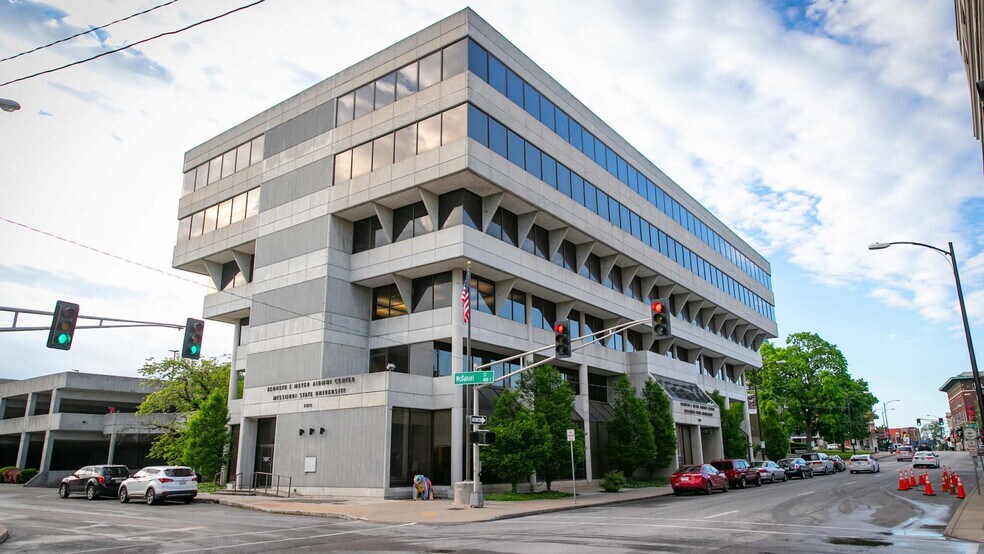 Primary Photo Of 300 S Jefferson Ave, Springfield Office For Lease