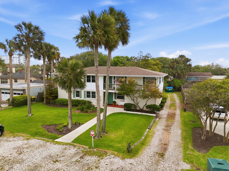 More Photos Of 218 19th Ave N, Jacksonville Beach Apartments For Sale