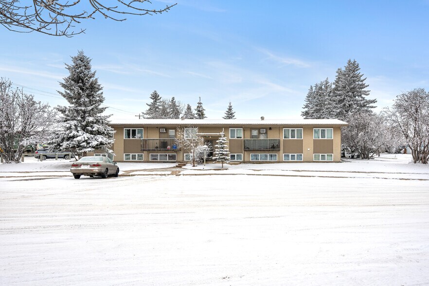 Primary Photo Of 4504 56A Av, Lloydminster Apartments For Sale
