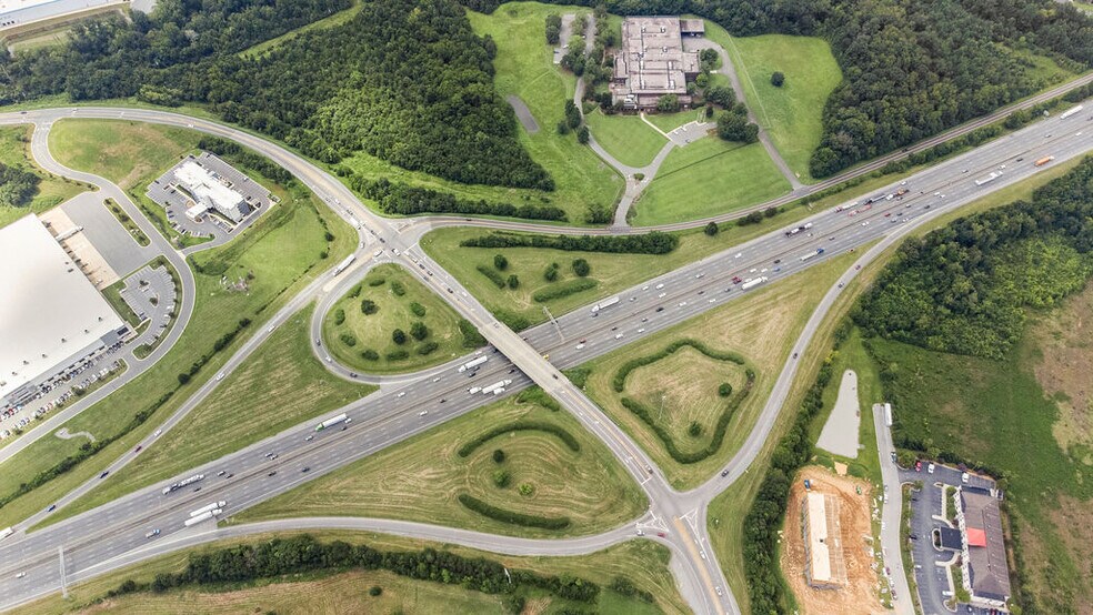 More Photos Of 950 Totten Rd, Gibsonville Freestanding For Sale