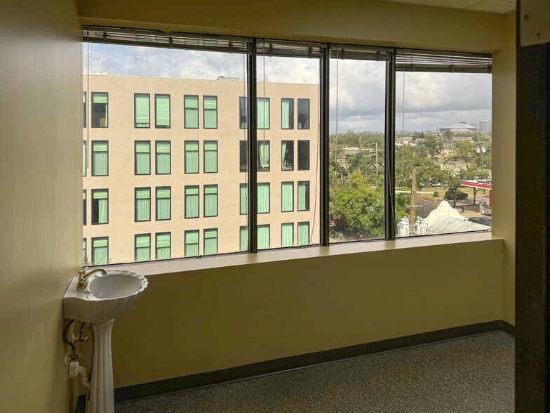More Photos Of 3525 Prytania St, New Orleans Medical For Lease