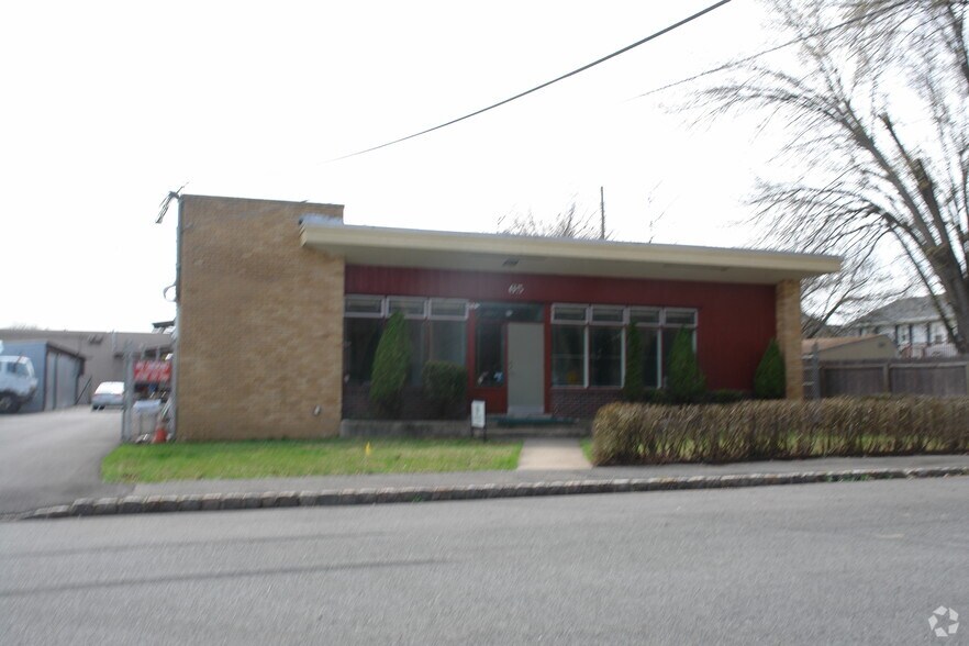 More Photos Of 65 Brown Ave, Springfield Manufacturing For Sale