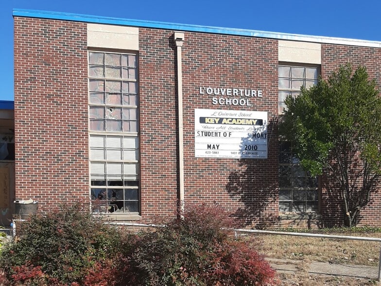 More Photos Of 1401 E Cherokee Ave, Mcalester Schools For Sale