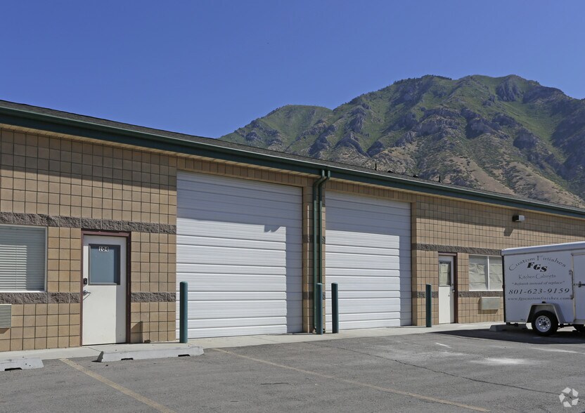 Primary Photo Of 1096 N 450 W, Springville Light Manufacturing For Sale