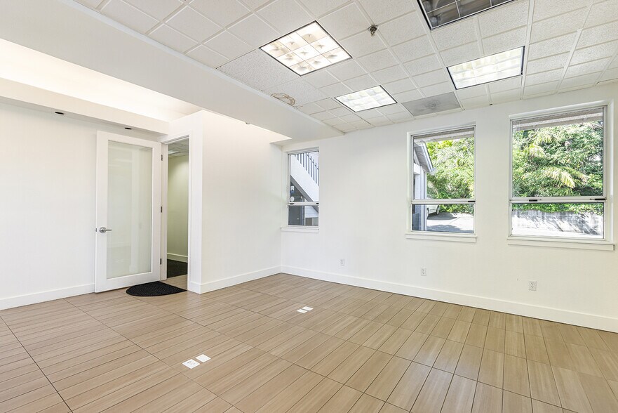 More Photos Of 7300 Healdsburg Ave, Sebastopol Office For Lease