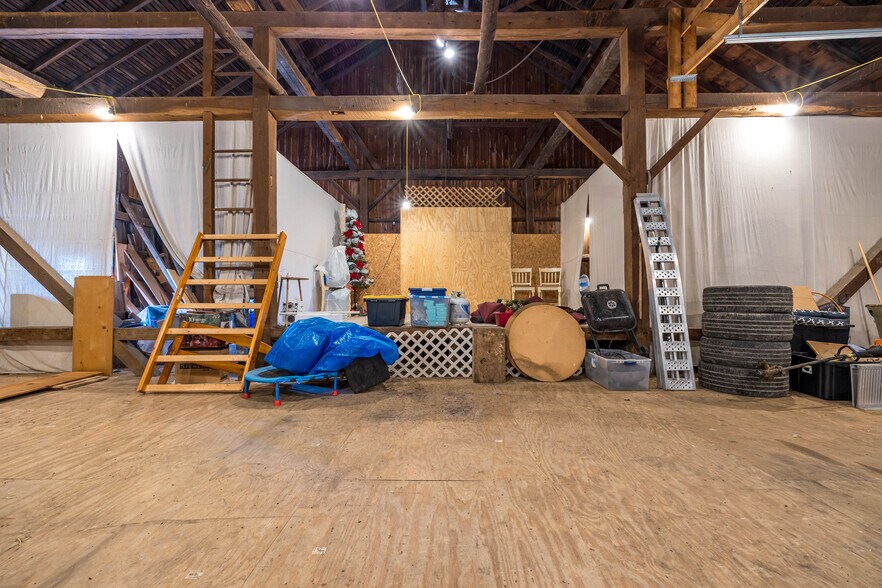 More Photos Of 8724 US Highway 68 N, West Liberty General Retail For Sale