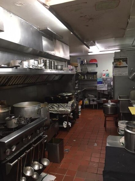 More Photos Of 360-368 Castro St, Mountain View Restaurant For Sale