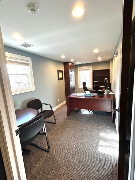 More Photos Of 280 Smithtown Blvd, Nesconset Medical For Sale