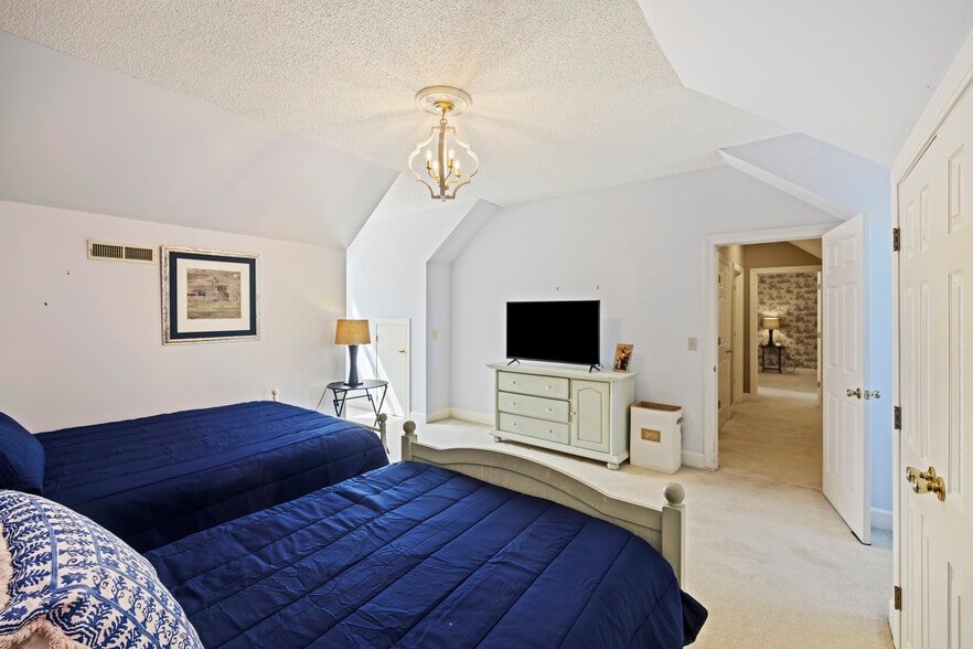 More Photos Of 3168 Stanyarne Dr, Charleston Multifamily For Sale