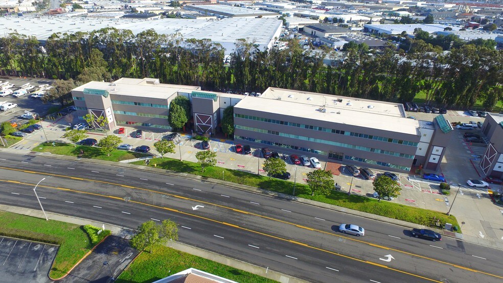 More Photos Of 1435-1475 Huntington Ave, South San Francisco Showroom For Sale