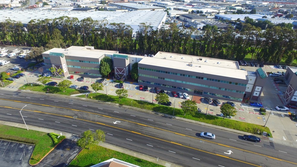 More Photos Of 1435-1475 Huntington Ave, South San Francisco Showroom For Sale