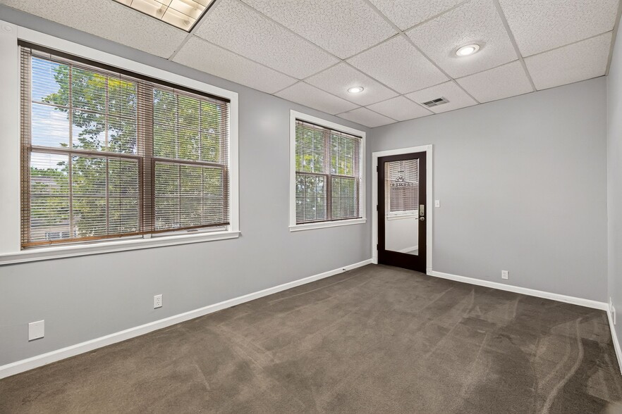 More Photos Of 30 Constitution Dr, Chico Office For Lease