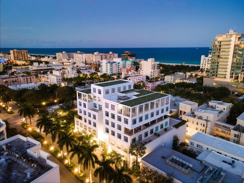 More Photos Of 119 Washington Ave, Miami Beach Office For Lease