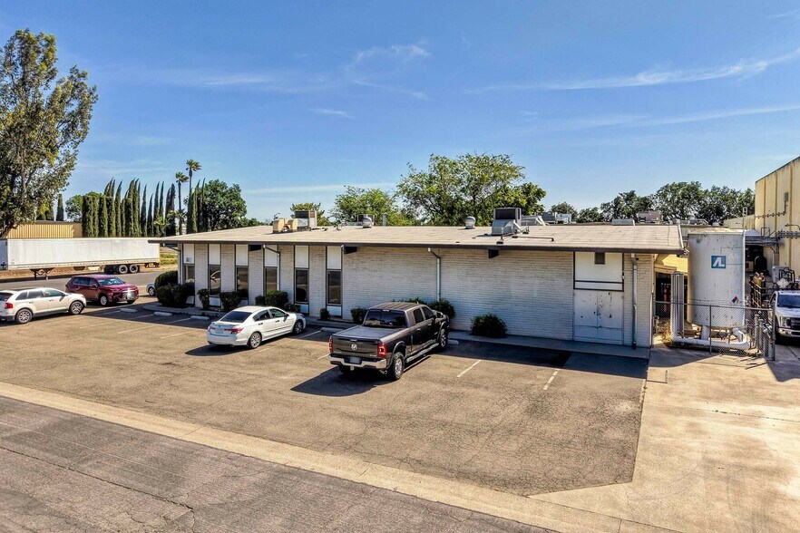 More Photos Of , Woodland Unknown For Sale