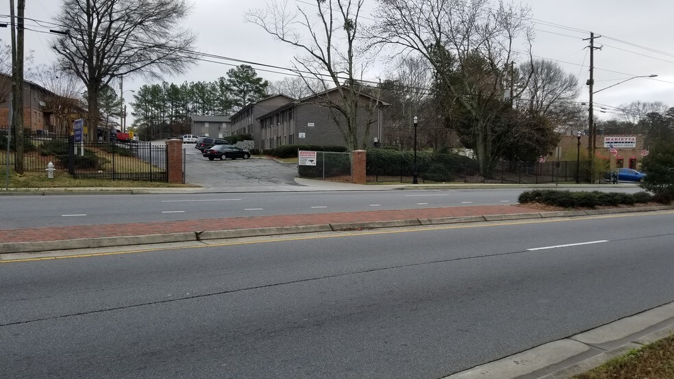 More Photos Of 585 N Fairground St, Marietta Land For Sale