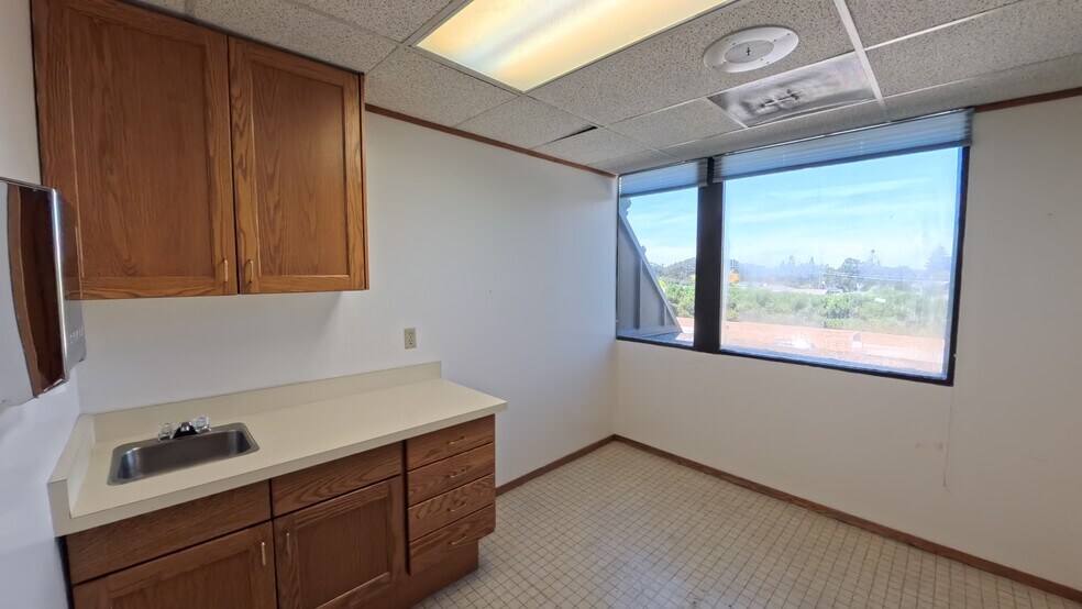 More Photos Of 2039 Forest Ave, San Jose Medical For Sale