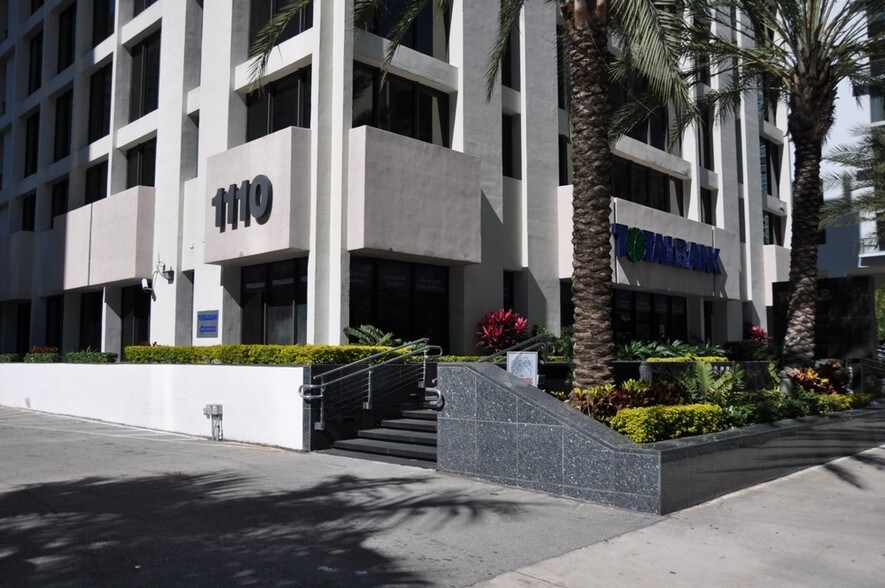 More Photos Of 1110 Brickell Ave, Miami Office For Sale