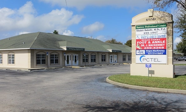 More Photos Of 6550 N Wickham Rd, Melbourne Office For Sale