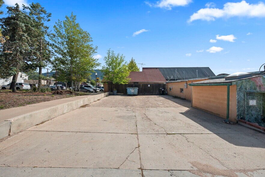 More Photos Of 222 W Midland Ave, Woodland Park Storefront For Sale