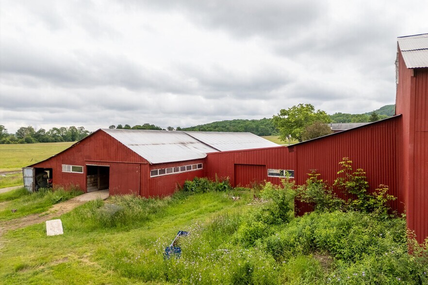 More Photos Of 243 Jones Rd, West Winfield Specialty For Sale