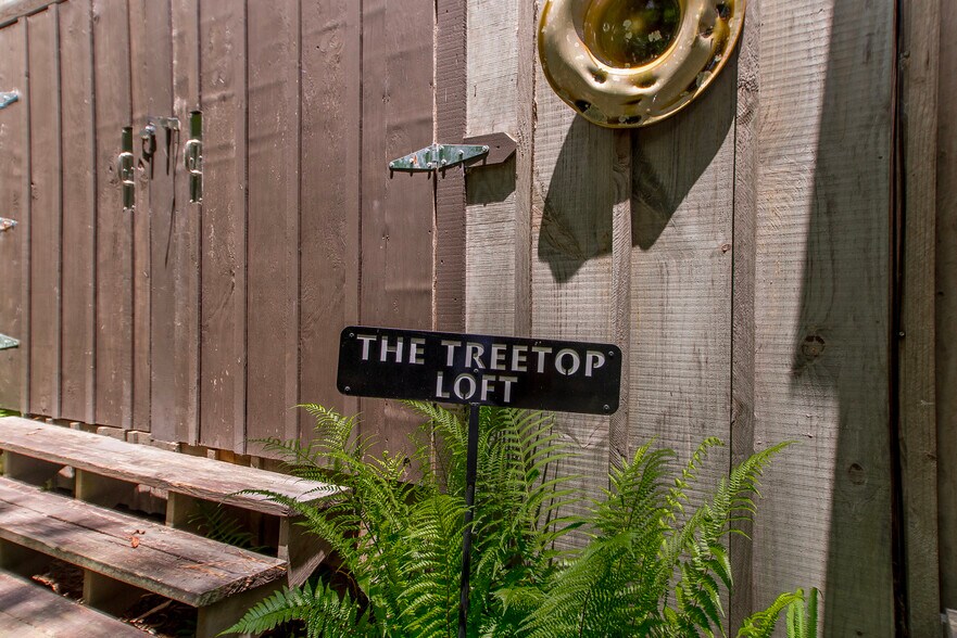 More Photos Of 11030 Garden Ln, Folsom Specialty For Sale