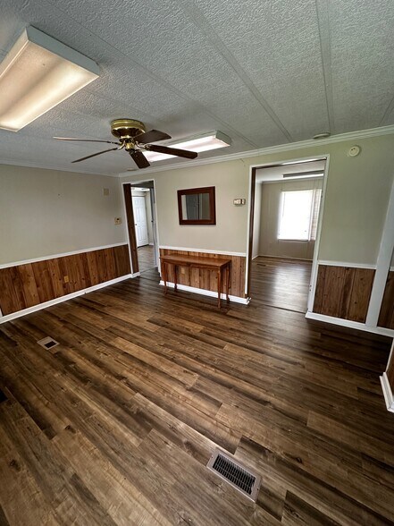 More Photos Of 2820 Gray Hwy, Macon-Bibb Freestanding For Lease