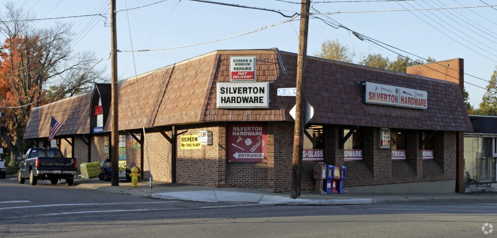 More Photos Of , Cincinnati General Retail For Sale